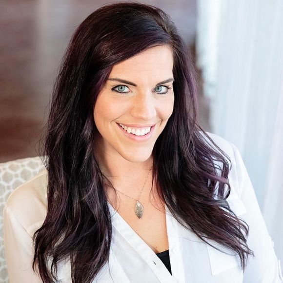 Meet your Posher, Tara - Picture 1 of 1